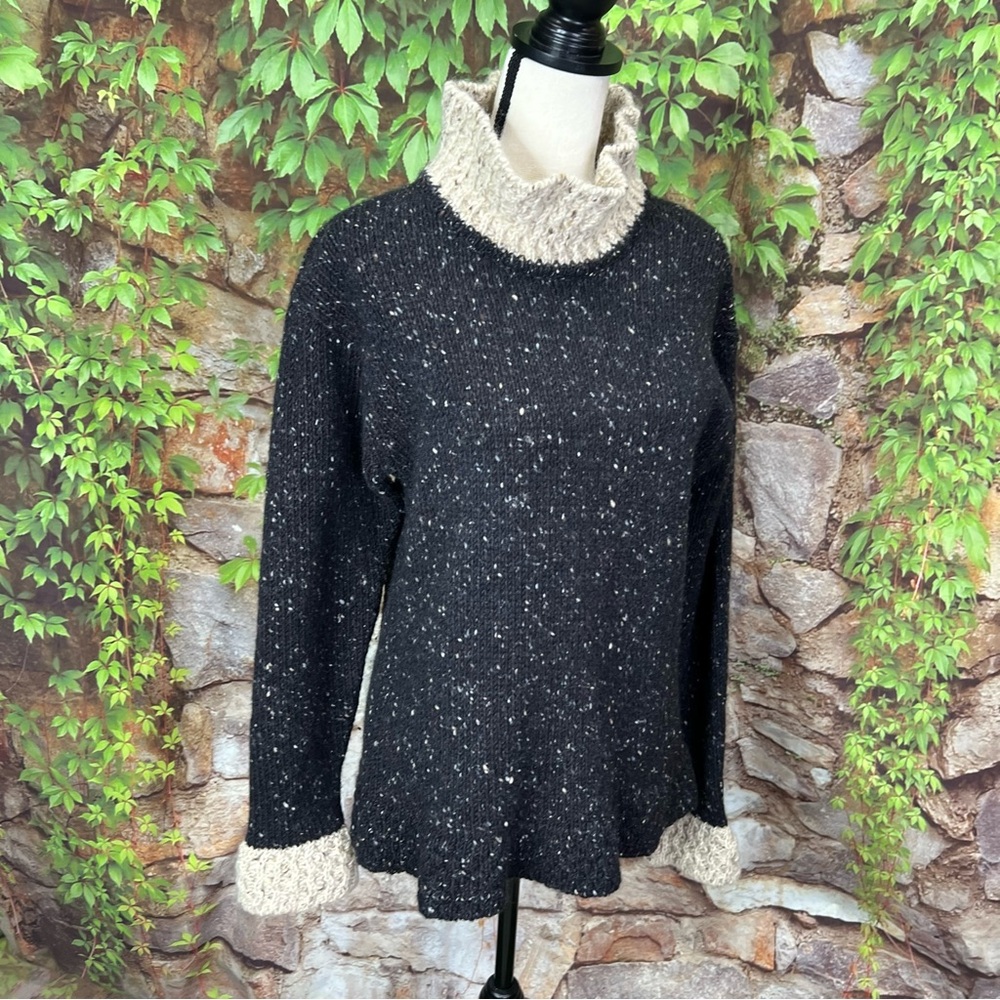 VINTAGE COUNTRY CLUB Hand Knit Turtleneck Sweater from Ireland, S - Picture 7 of 11